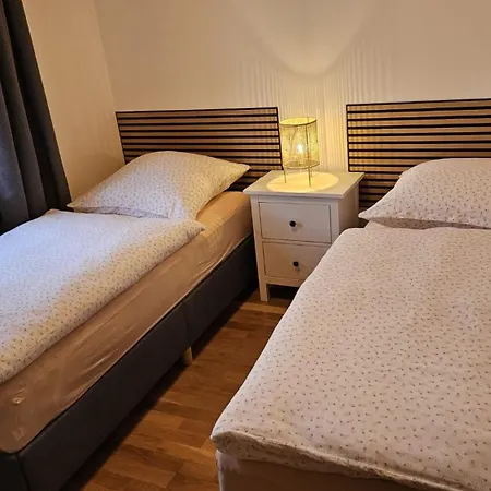 Haus Am Gschloesslweg * קלהיים